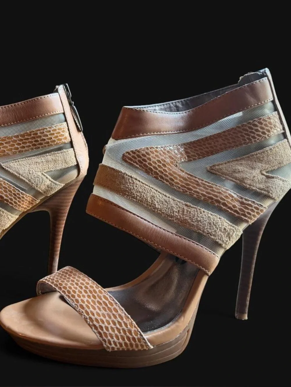 DKNY Sasha suede leather snakeskin strappy taupe beige High Heel Sandals 7.5